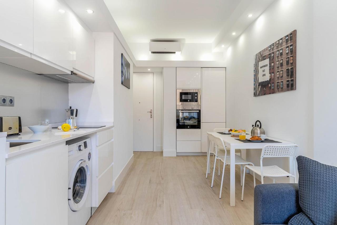 Ab Poble Sec Apartment Barcellona Esterno foto