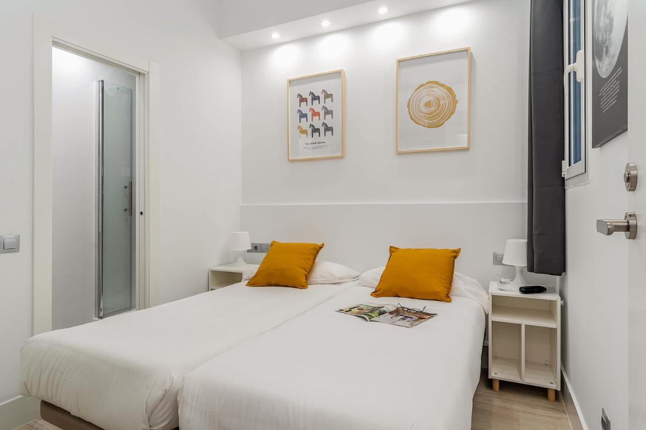 Ab Poble Sec Apartment Barcellona Esterno foto